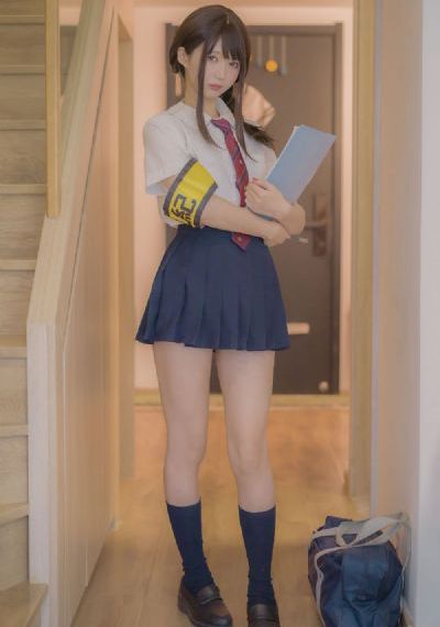 巨乳学院_720免费在线播放
