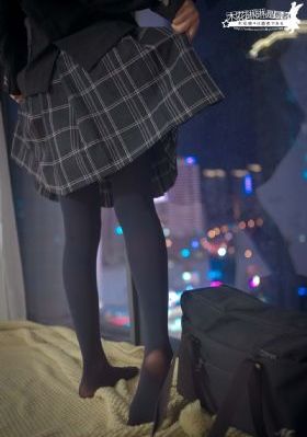 图鬼六红蔷薇夫人_JVID性感写真