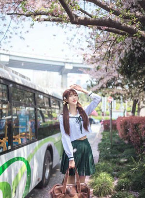 无颜之月动漫_国产在线观看
