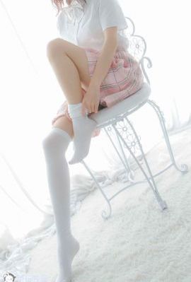 年轻的女大学生_HD免费观看电视剧