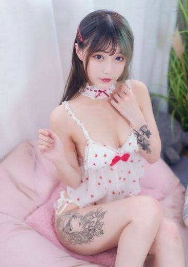 善良美丽女邻居2_BD国语高清神马影院手机在线