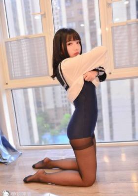韩国电影年轻的阿姨3_720迅雷电影在线