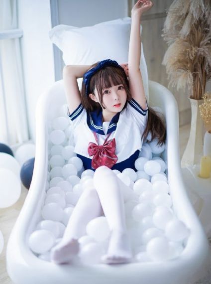 欧美黑寡妇黄网站免费_720高清完整版